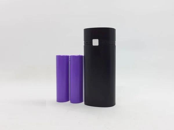 A Deep Dive into Delta 8 Disposable Vape Pens: What Sets Them Apart?